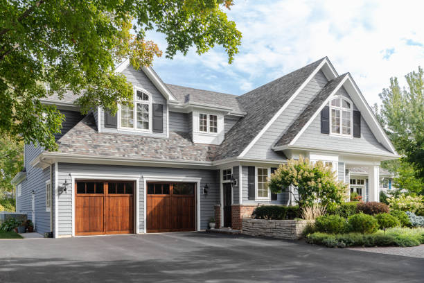 Best Storm Damage Roof Repair  in East Mckeesport, PA